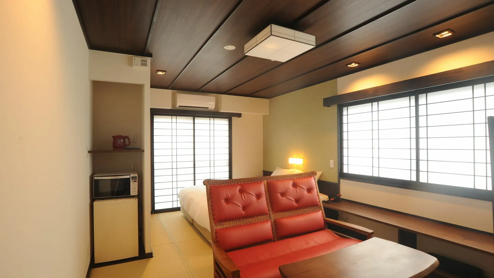 Kyoto Takasegawa Bettei Hotel 3*,  Japan